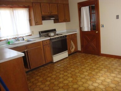 22 Chapaquoit Way, East Sandwich, MA 02537 - photo 4