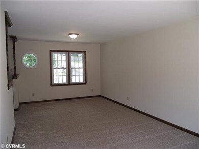 Living Room - Freshly Painted, new carpet
