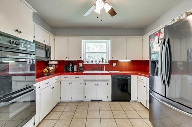 4801 NW 62nd Terrace, Oklahoma City, OK 73122 - photo 4