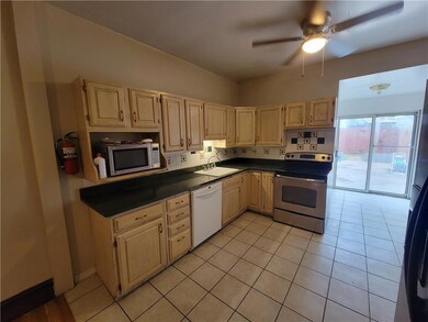 130 S 14th St, Allentown, PA 18102 - photo 7