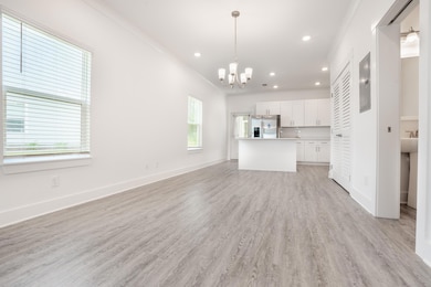 139 Date Palm Ln, Freeport, FL 32439 - photo 6