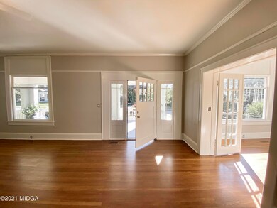 Living Rm