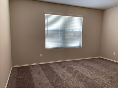 1903 Oak Tree Ct, Shawnee, OK 74804 - photo 5