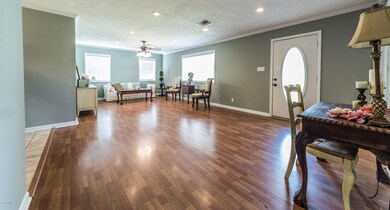 Living Room 4