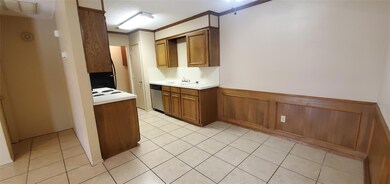 912 Terry Trail, Weatherford, TX 76086 - photo 4