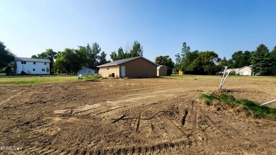 8900 Willow Rd N, Mandan, ND 58554 - photo 7