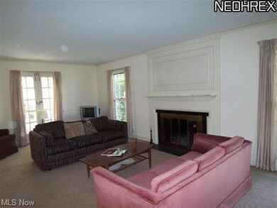 Living room layout 2