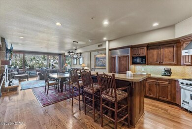 23-2280 Deer Valley Dr E, 322, Park City