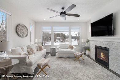 4125 Harbour Cove. Family Rm Grand River