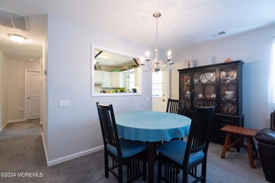 4b Independence Pkwy, Whiting, NJ 08759 - photo 7