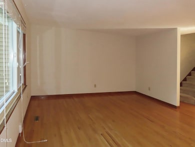 5 Silver Cedar Ln unit B, Chapel Hill, NC 27514 - photo 4