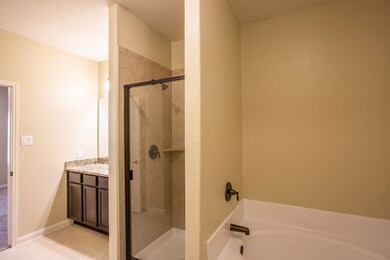 EXAMPLE Driftwood plan to be built at 7622 Glaber Leaf Road. Estimated completion of construction 07/23/2019