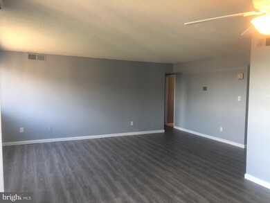 Presidential Towers unit 1906, Adelphi, MD 20783 - photo 3