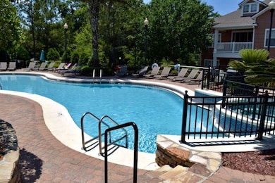 2801 Chancellorsville Dr unit 324, Tallahassee, FL 32312 - photo 2