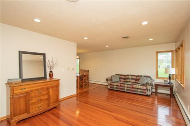 1315 Hyvue St, Adel, IA 50003 - photo 3