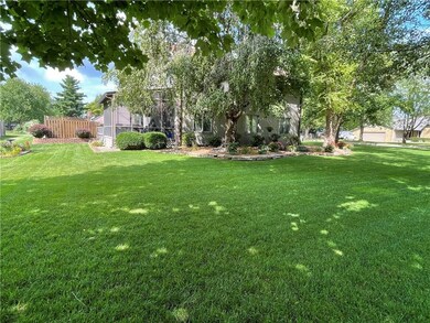 3504 Ashwood Dr, Columbus, IN 47203 - photo 7