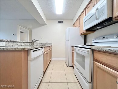 5315 Summerlin Rd unit 1515, Fort Myers, FL 33919 - photo 7