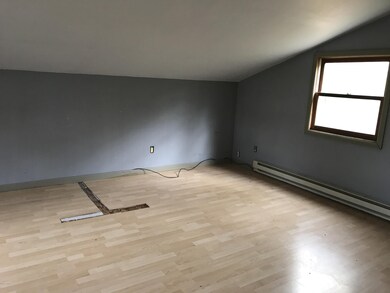 146 Weasel Rd, Dingmans Ferry, PA 18328 - photo 7