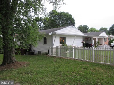 1524 Crest View Ave, Hagerstown, MD 21740 - photo 4