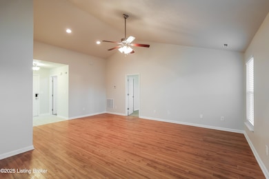 4107 Northumberland Dr, Louisville, KY 40245 - photo 3