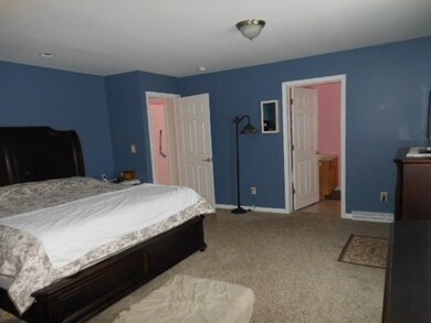 18x16 Master bedroom with plenty of storage.
