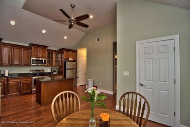 610 Jessup St, Dunmore, PA 18512 - photo 7