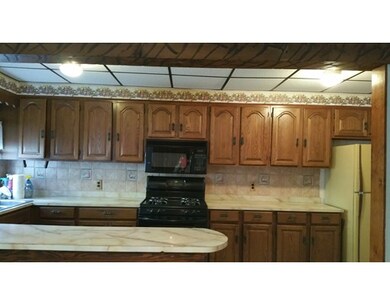 193 Division St, Fall River, MA 02721 - photo 4