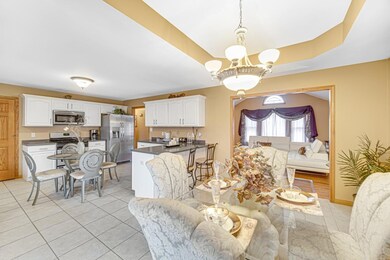 9001 Drake Dr, Saint John, IN 46373 - photo 4