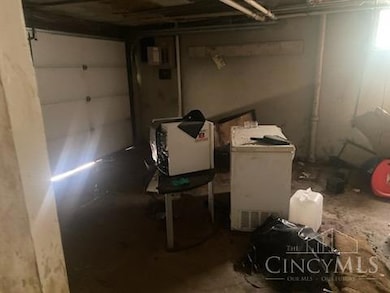 1139 Towanda Terrace, Cincinnati, OH 45216 - photo 2