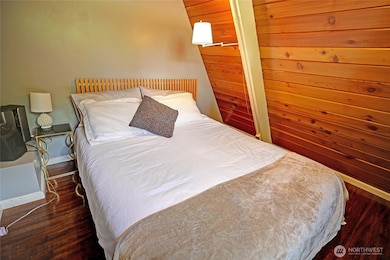 979 Cavalero Rd, Camano Island, WA 98282 - photo 6