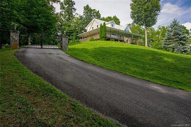 260 Taylor Ln, Burnsville, NC 28714 - photo 3