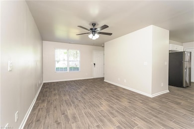 1209 Maury Ln, Greensboro, NC 27401 - photo 3