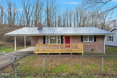 2222 3rd Ave E, Big Stone Gap, VA 24219 - photo 4