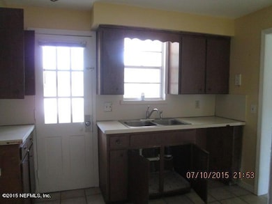 1530 El Prado Rd unit 8, Jacksonville, FL 32216 - photo 5