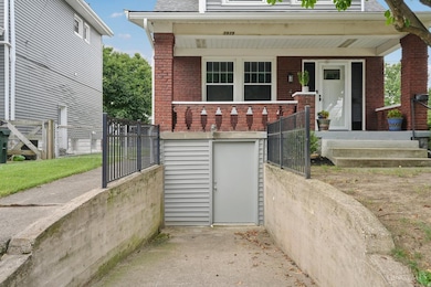 3939 Grove Ave, Cincinnati, OH 45212 - photo 3