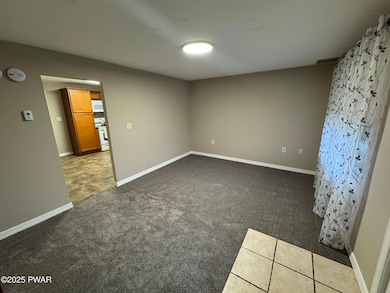 Living Room - 818 Henry St, Archbald PA