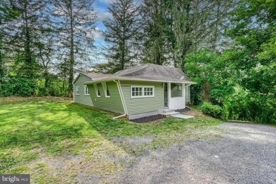 1121 Fishing Creek Valley Rd, Harrisburg, PA 17112 - photo 2