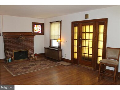 7 Thurston Ave, Ewing, NJ 08618 - photo 3