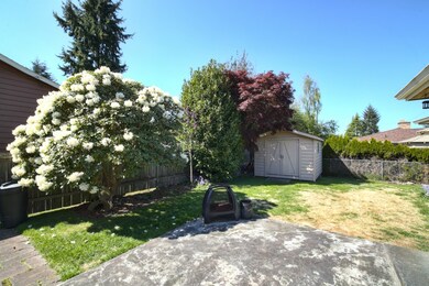 8401 215th St SW, Edmonds, WA 98026 - photo 2