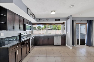 1730 N 55th Ave, Hollywood, FL 33021 - photo 2