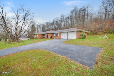 1722 Pressmens Home Rd, Rogersville, TN 37857 - photo 3