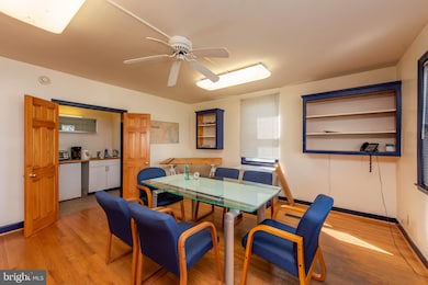 1421 Sulphur Spring Rd, Halethorpe, MD 21227 - photo 5