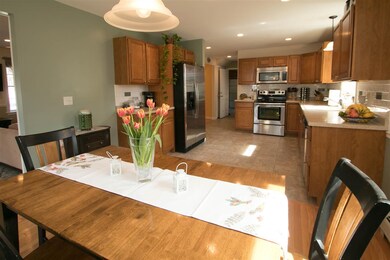 2 Beauview St, Rochester, NH 03867 - photo 7