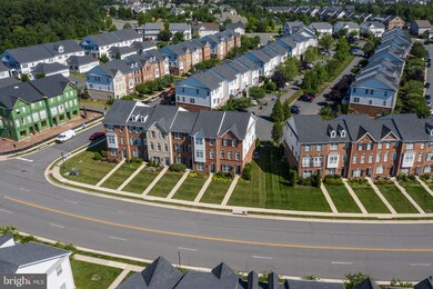 43182 Loudoun Reserve Dr, Ashburn, VA 20148 - photo 3