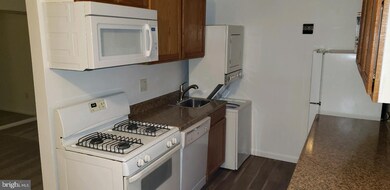 3101 Southern Ave unit 15, Temple Hills, MD 20748 - photo 4