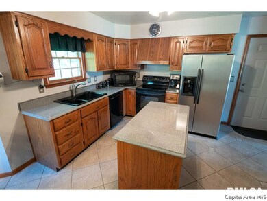 3112 La Conner Dr, Springfield, IL 62704 - photo 5