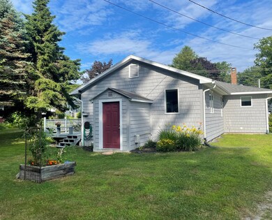 1 Spring St, Yarmouth, ME 04096 - photo 3