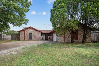 7722 Battlewood Dr, Houston, TX 77040 - photo 2