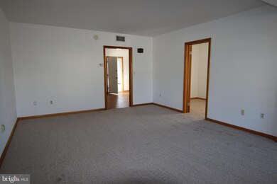 482 E Main St, Middletown, PA 17057 - photo 6