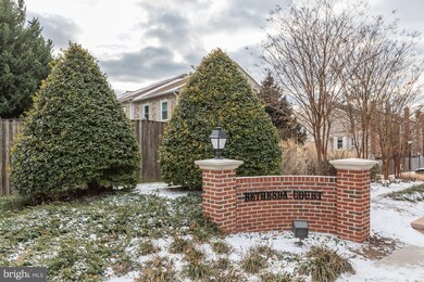 10231 Arizona Cir, Bethesda, MD 20817 - photo 2